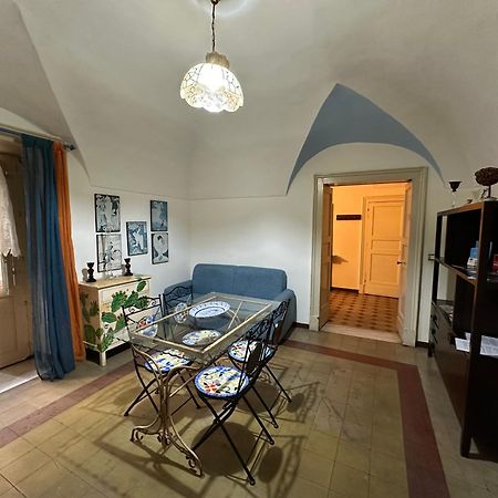 Appartamento Oldtown Centro Storico 卡塔尼亚 外观 照片