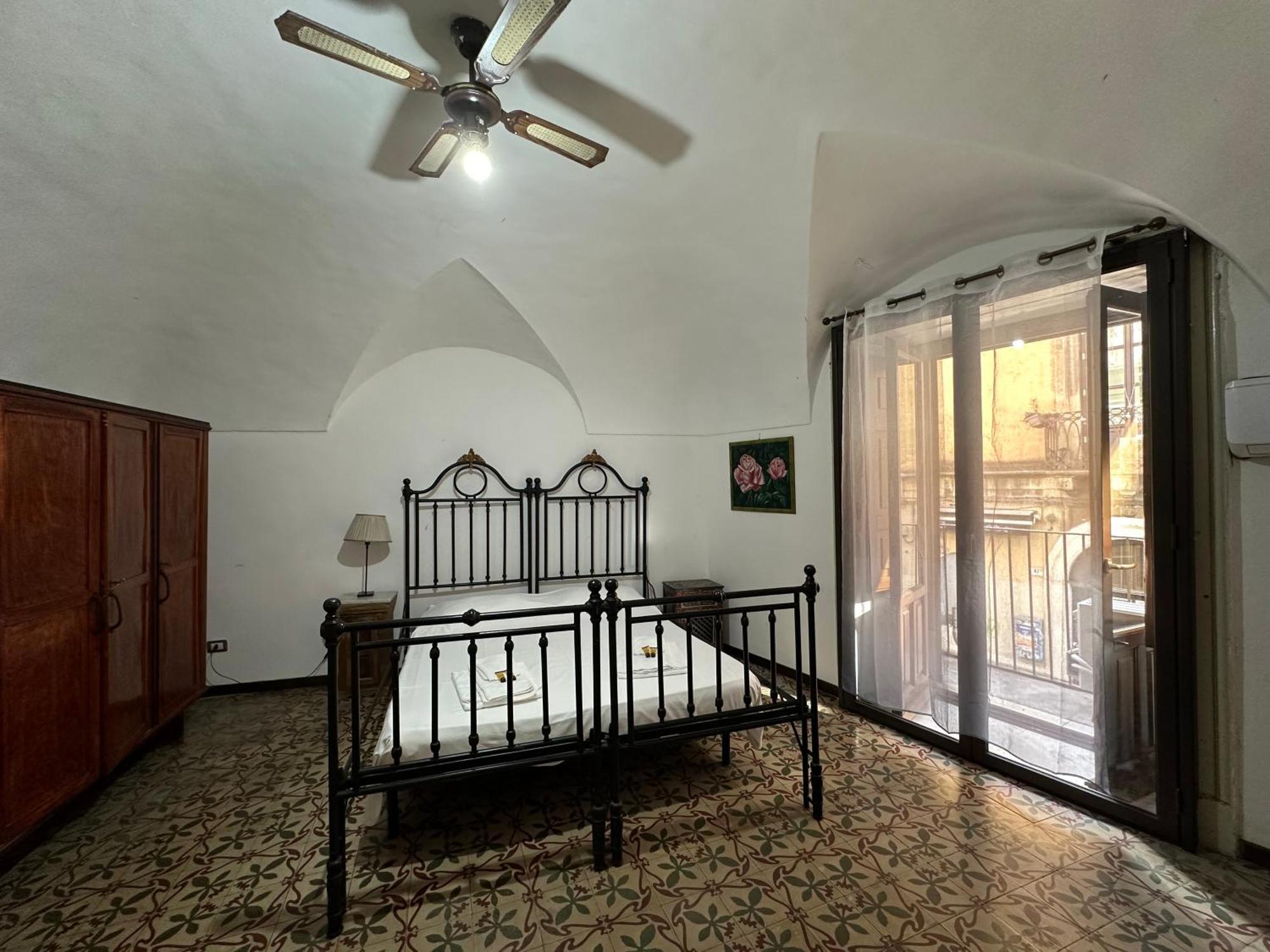 Appartamento Oldtown Centro Storico 卡塔尼亚 外观 照片